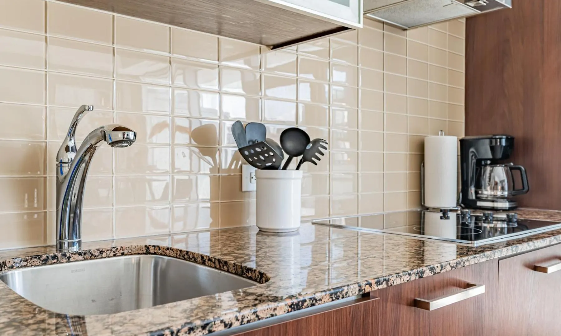 Downtown Apartments Toronto 0*,  Canada